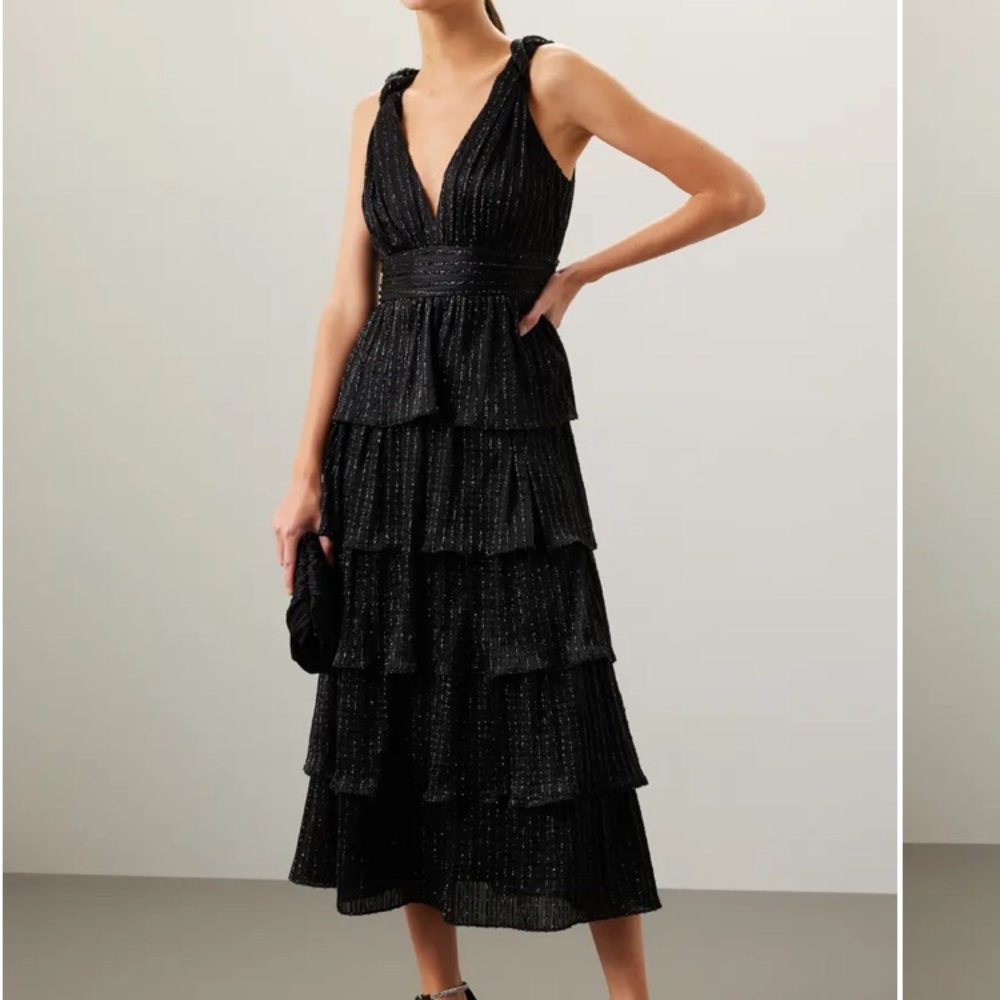 Badgley Mischka twisted shoulder midi dress
